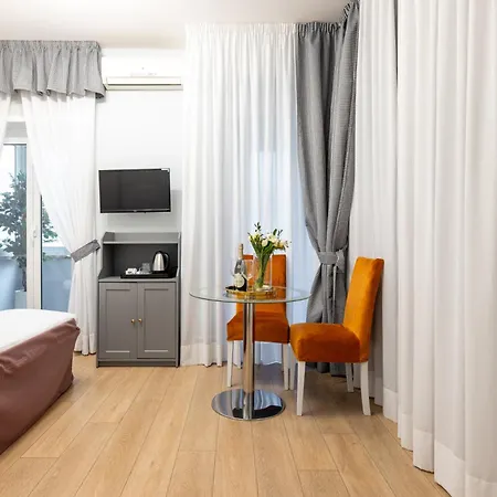 Domus Bella Gæstehus 4*