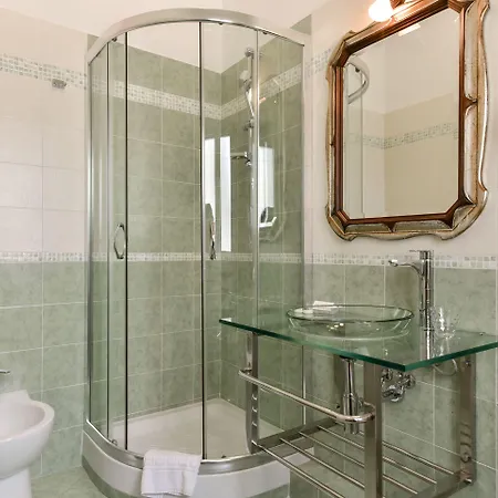 Domus Bella Gæstehus 4*