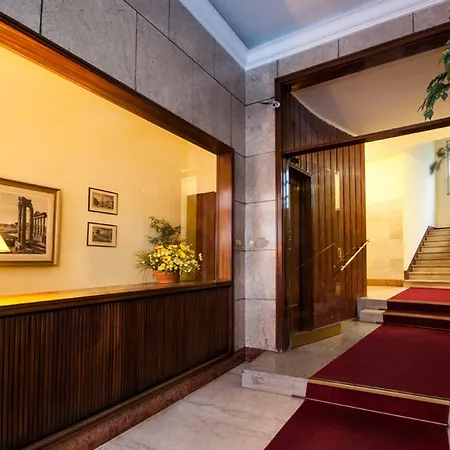 Guest house Domus Bella 3*