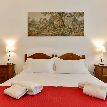 Guest house Domus Bella 3*